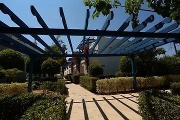 Курортный комплекс Marismare Apartments Айя-Напа