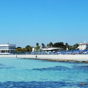 4* Semesteranläggning (resort) Tsokkos Paradise Village