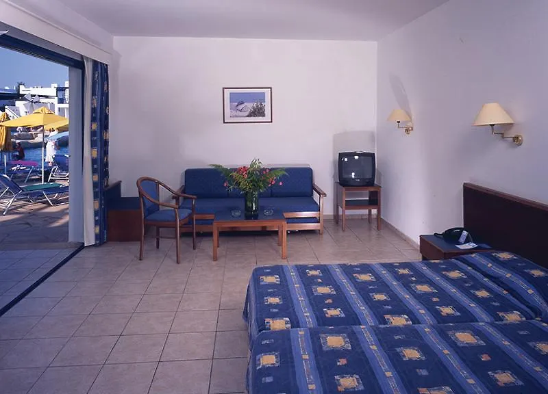 איה נאפה Marismare Apartments 4*, איה נאפה